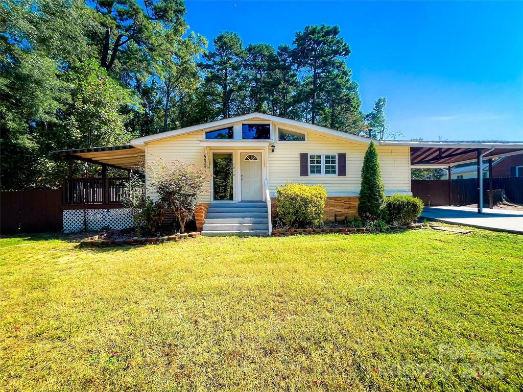 1010 Sprucewood Street, Kannapolis, NC 28081
