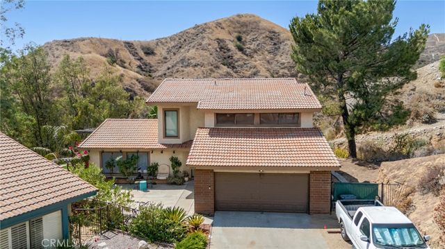 3094 Small Canyon, Highland, CA 92346