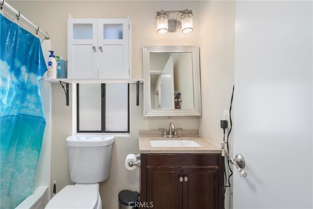 3094 Small Canyon, Highland, CA 92346