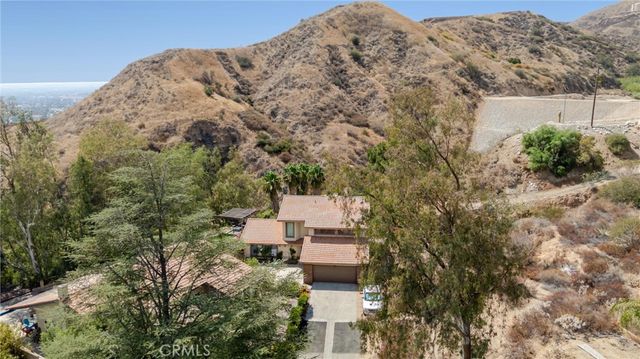 3094 Small Canyon, Highland, CA 92346