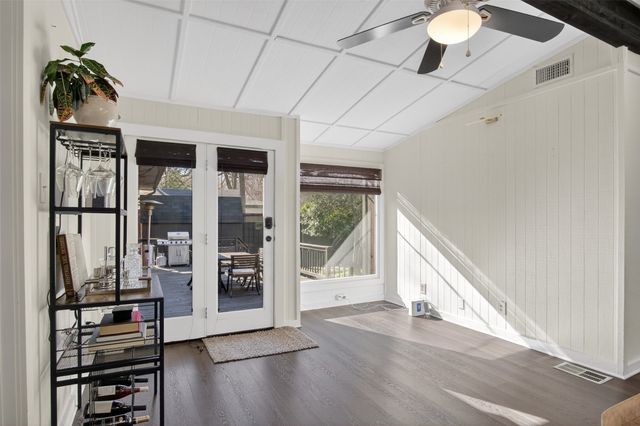 10329 Lake Gardens Drive, Dallas, TX 75218