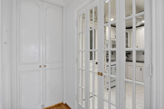 10329 Lake Gardens Drive, Dallas, TX 75218