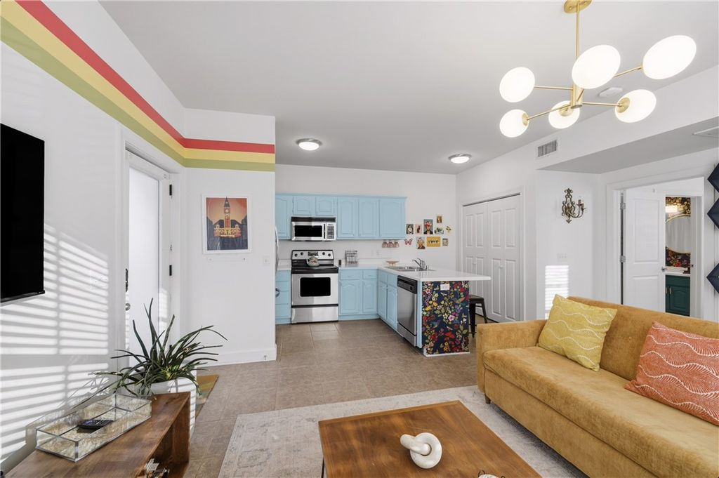 204 N Shipley, Fayetteville, AR 72701