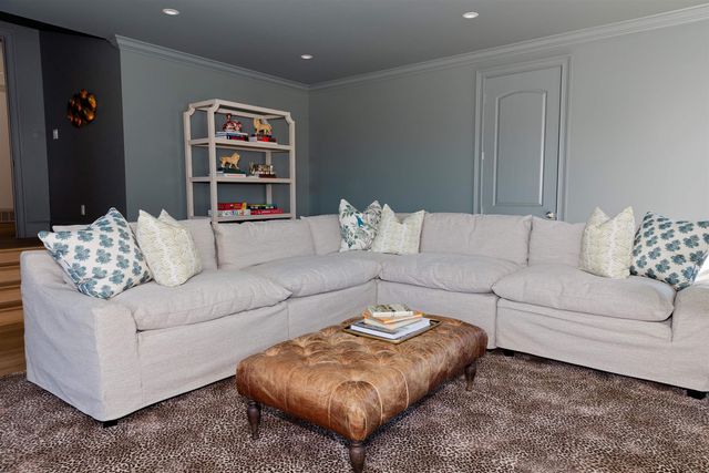 3300 HIDDEN CREEK LOOP W, Collierville, TN 38017