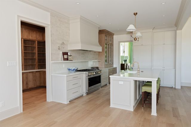 3300 HIDDEN CREEK LOOP W, Collierville, TN 38017