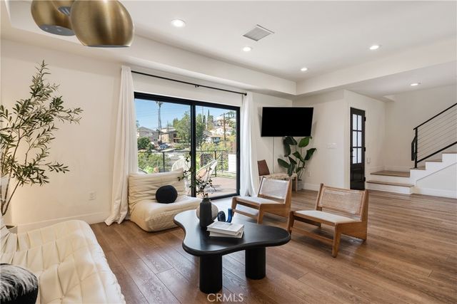 908 N Gage Avenue, Los Angeles, CA 90063