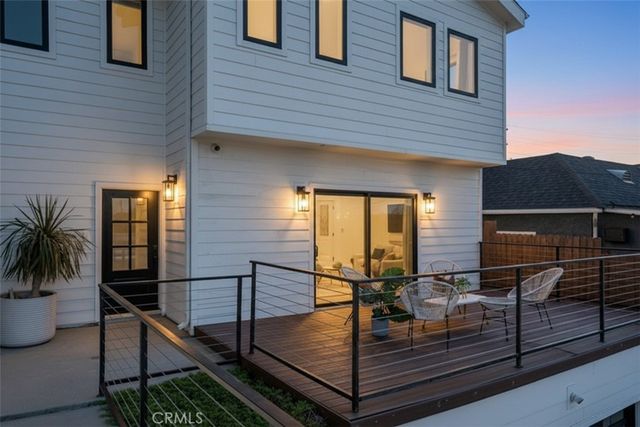 908 N Gage Avenue, Los Angeles, CA 90063