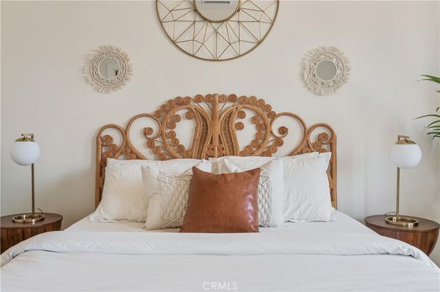 908 N Gage Avenue, Los Angeles, CA 90063