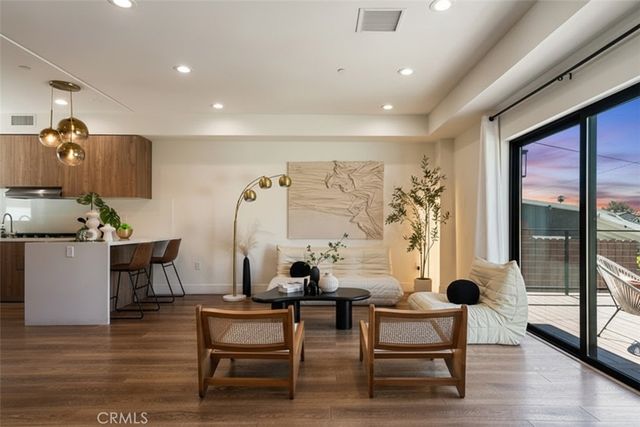 908 N Gage Avenue, Los Angeles, CA 90063