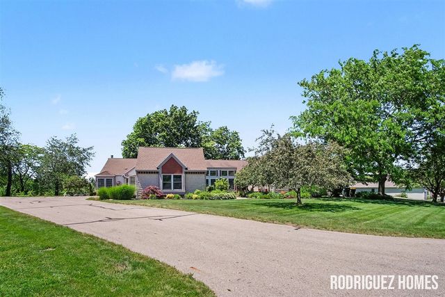 3393 English Hills Drive, Grand Rapids, MI 49544