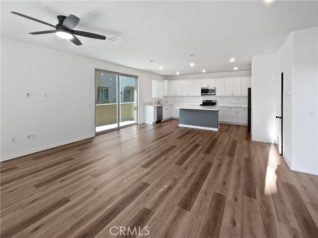 1832 Red Willow, Oceanside, CA 92056