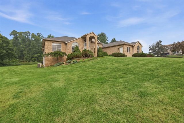 460 Buckshot Drive, Grandville, MI 49418