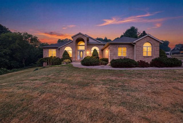 460 Buckshot Drive, Grandville, MI 49418