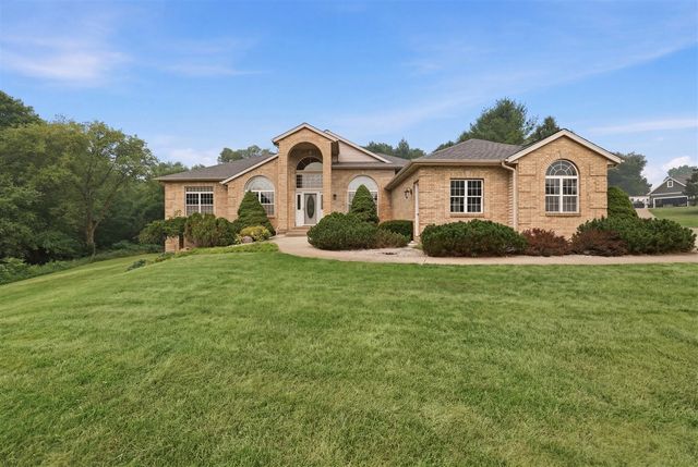 460 Buckshot Drive, Grandville, MI 49418