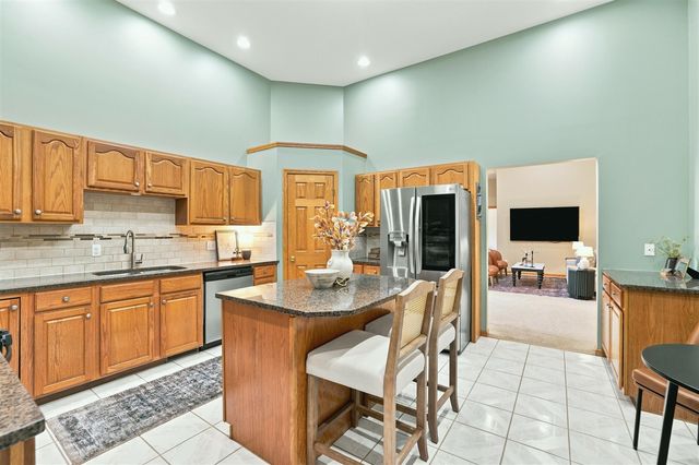460 Buckshot Drive, Grandville, MI 49418