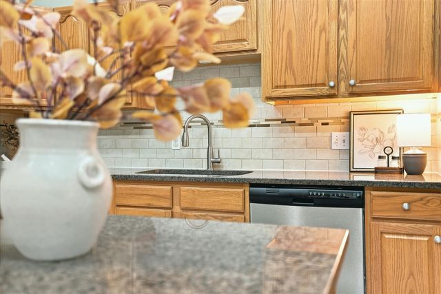 460 Buckshot Drive, Grandville, MI 49418