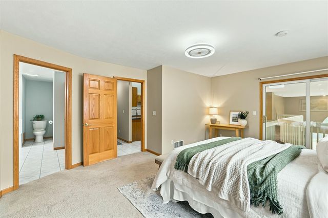 460 Buckshot Drive, Grandville, MI 49418