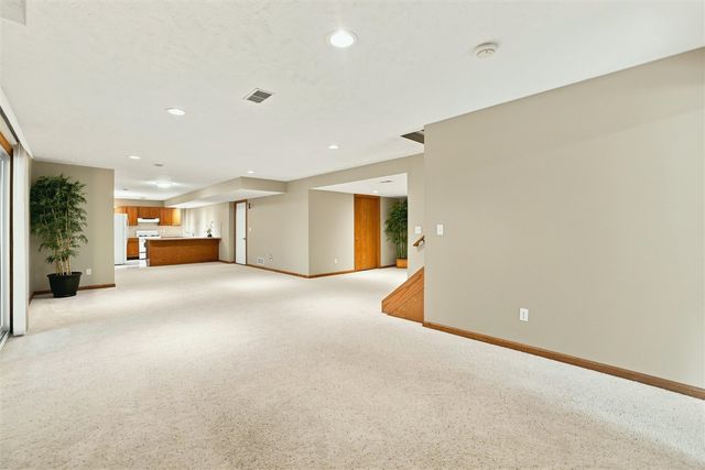 460 Buckshot Drive, Grandville, MI 49418