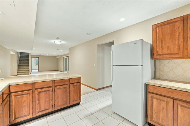 460 Buckshot Drive, Grandville, MI 49418