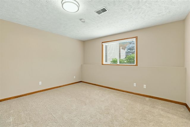 460 Buckshot Drive, Grandville, MI 49418