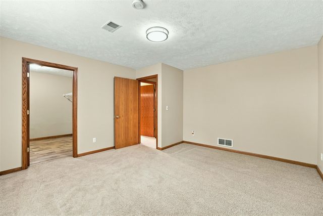 460 Buckshot Drive, Grandville, MI 49418