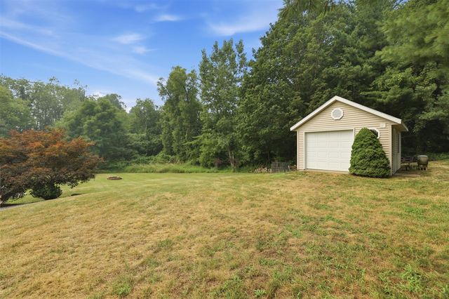 460 Buckshot Drive, Grandville, MI 49418