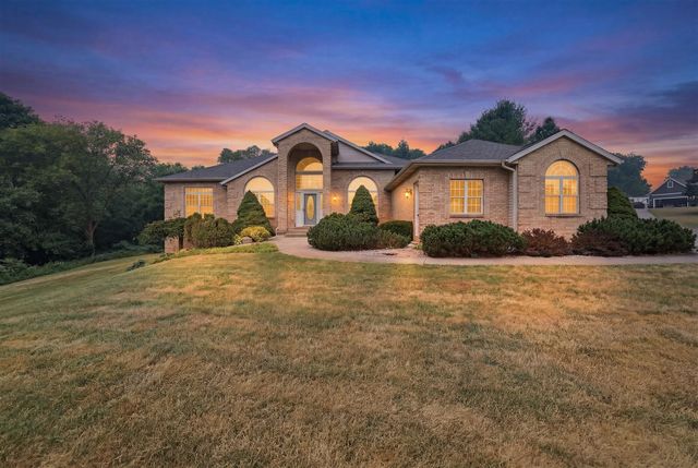 460 Buckshot Drive, Grandville, MI 49418