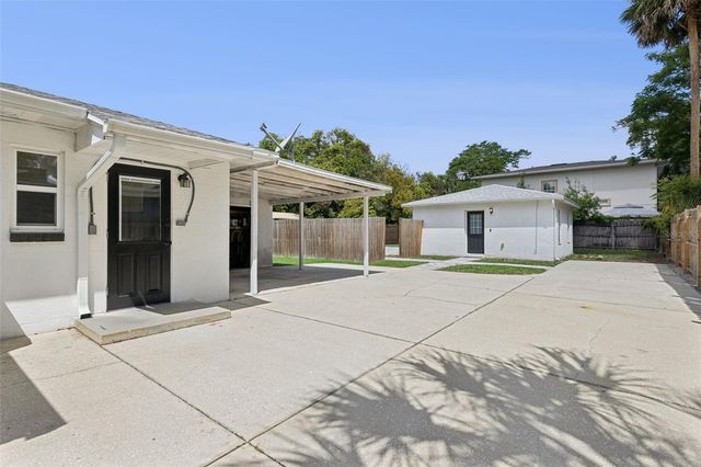 1911 CANTON STREET, Orlando, FL 32803