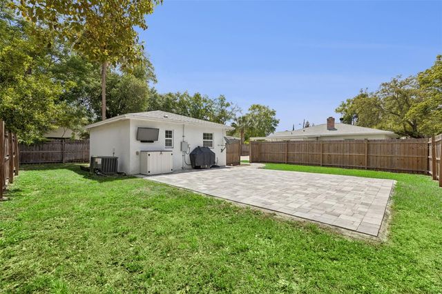 1911 CANTON STREET, Orlando, FL 32803