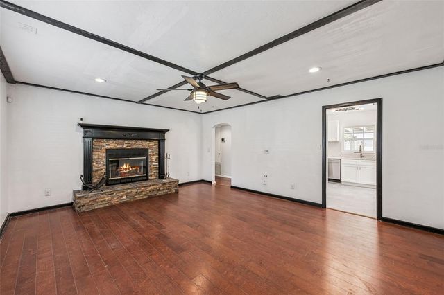 1911 CANTON STREET, Orlando, FL 32803