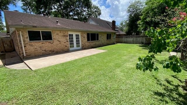 16447 Brookford Drive, Houston, TX 77059
