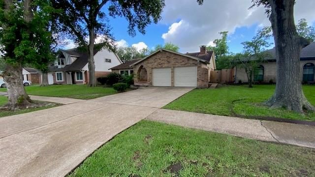16447 Brookford Drive, Houston, TX 77059