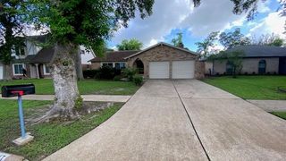 16447 Brookford Drive, Houston, TX 77059