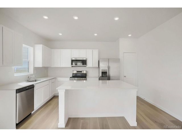 255 Mia Ln, Johnstown, CO 80534