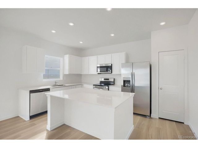 255 Mia Ln, Johnstown, CO 80534