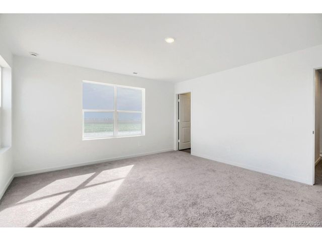 255 Mia Ln, Johnstown, CO 80534