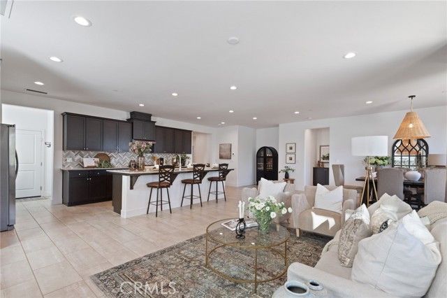 1022 Moonrise, Madera, CA 93636