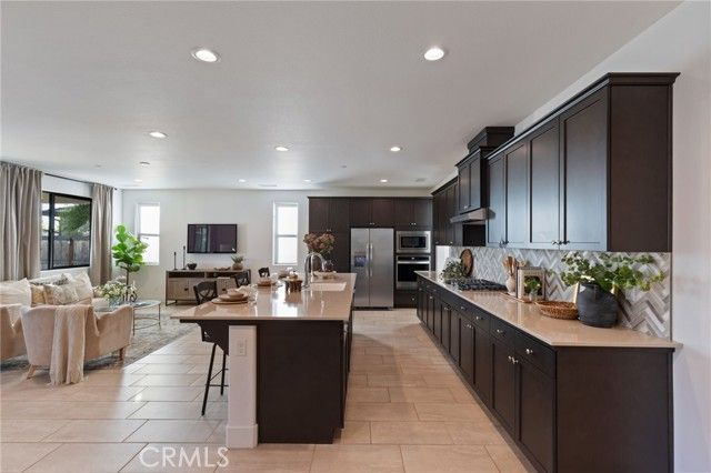 1022 Moonrise, Madera, CA 93636