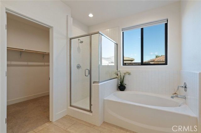 1022 Moonrise, Madera, CA 93636