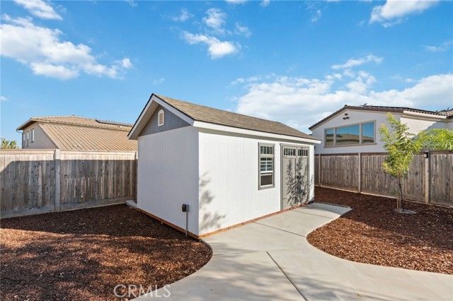 1022 Moonrise, Madera, CA 93636