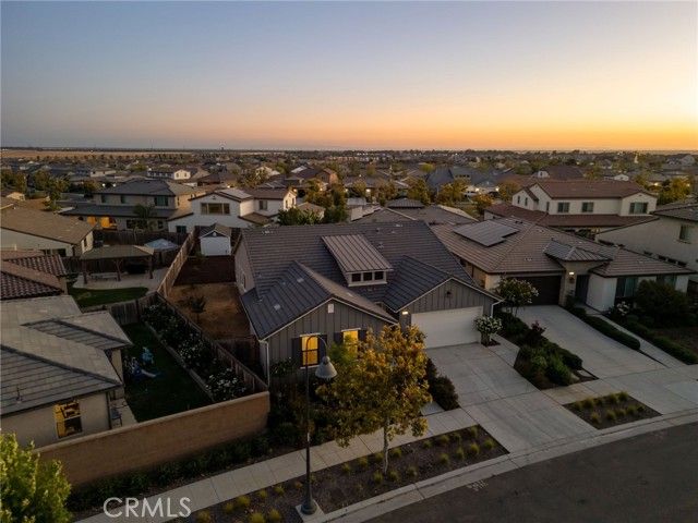1022 Moonrise, Madera, CA 93636