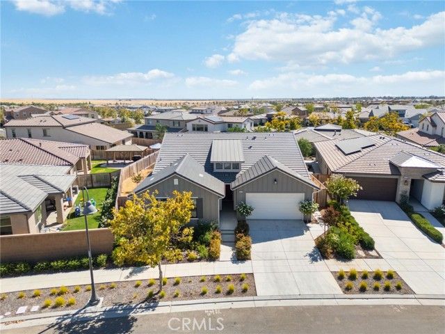 1022 Moonrise, Madera, CA 93636