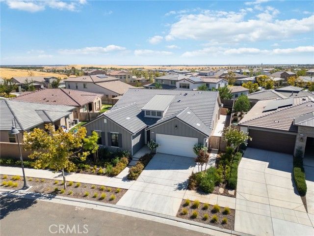 1022 Moonrise, Madera, CA 93636