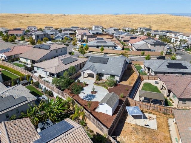 1022 Moonrise, Madera, CA 93636