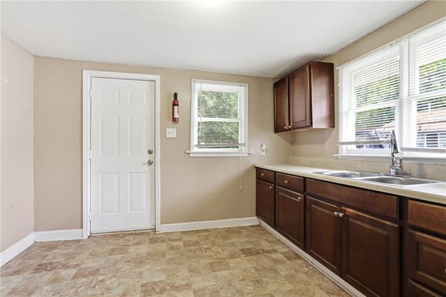 620 Gibbons Drive, Scottdale, GA 30079