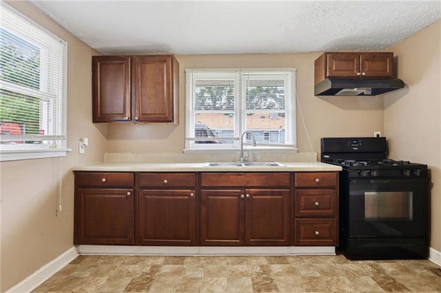 620 Gibbons Drive, Scottdale, GA 30079