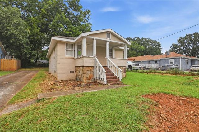 620 Gibbons Drive, Scottdale, GA 30079