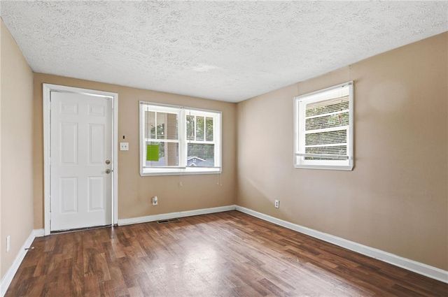 620 Gibbons Drive, Scottdale, GA 30079