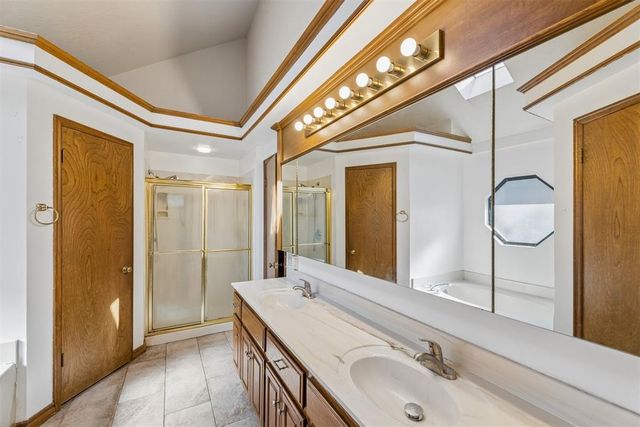 5532 S Ventura Drive, Oklahoma City, OK 73135