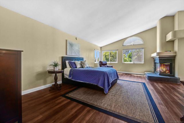 3227 San Tomas Dr, Oceanside, CA 92056